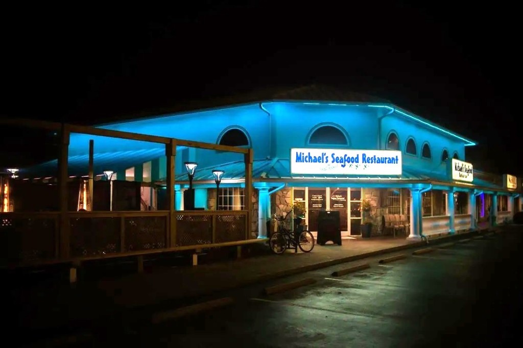 Michael's Seafood Restaurant – photo 5