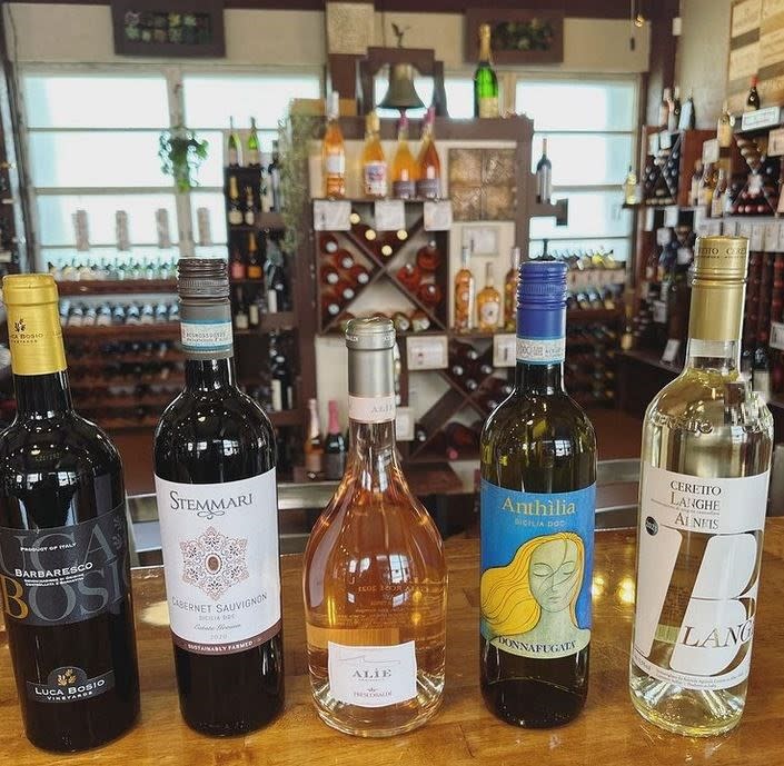 Neapolitan Wine and Beer Oasis – photo 2