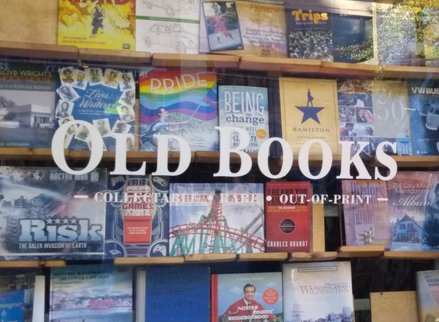 Old Books on Front Street – photo 1