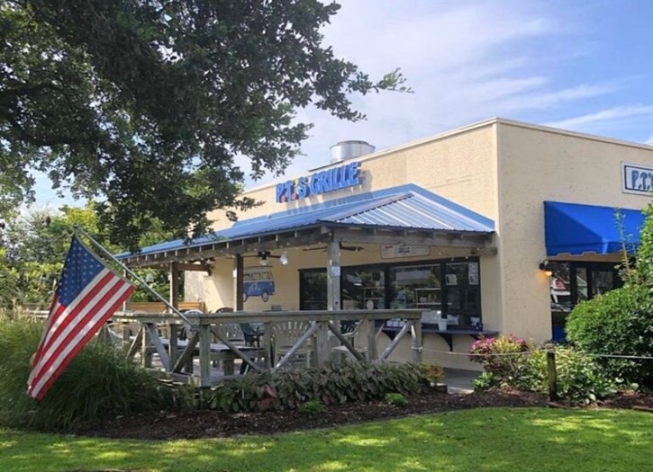 PT's Olde Fashioned Grille – photo 1