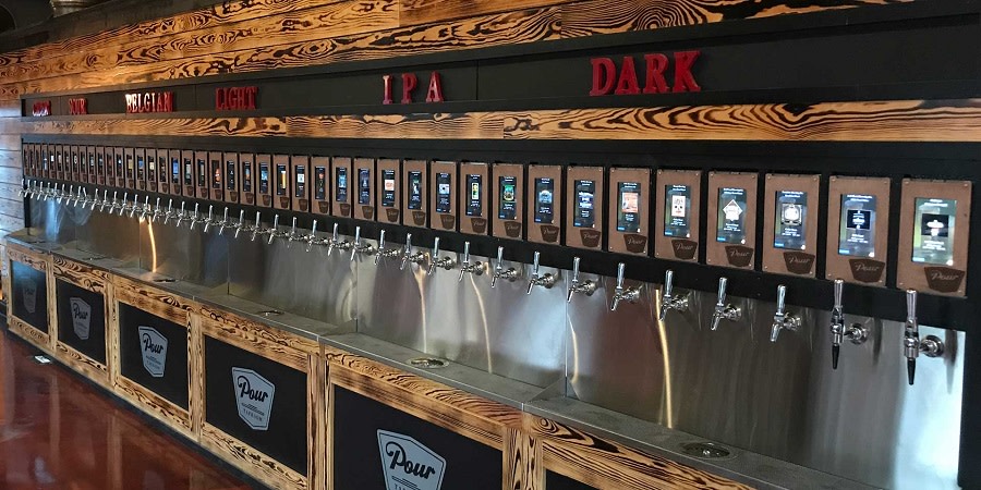 Pour Taproom & Bar – photo 3