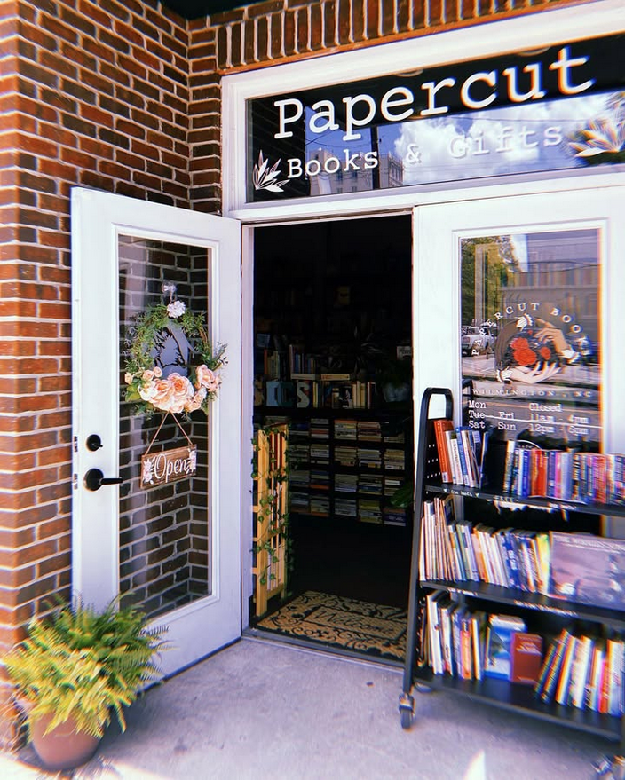 Papercut Books – photo 1