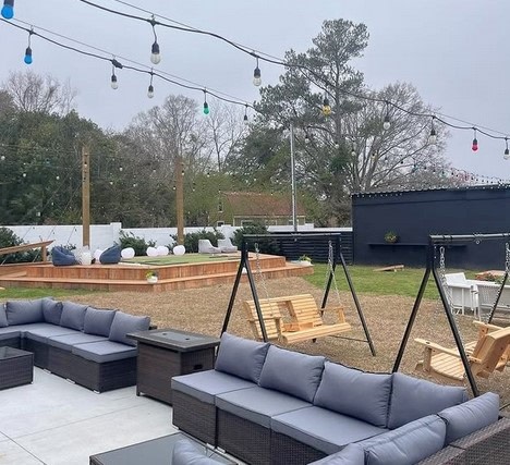 The Rift Bar Yard – photo 3