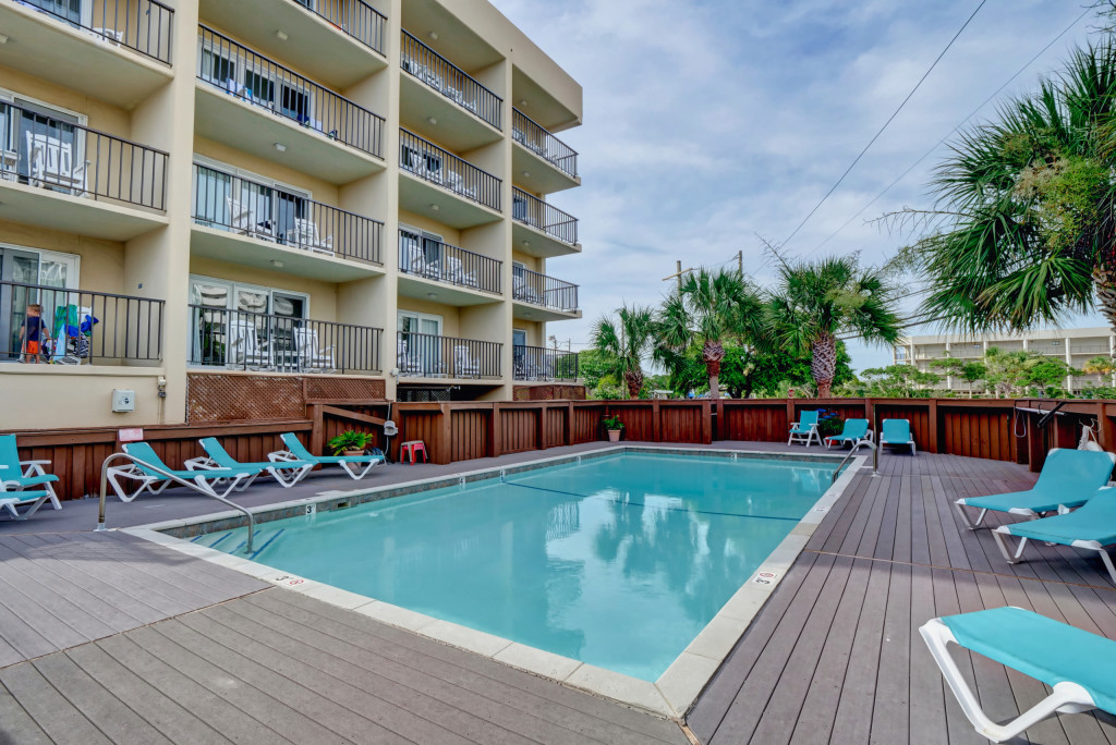 Summer Sands Suites – photo 1