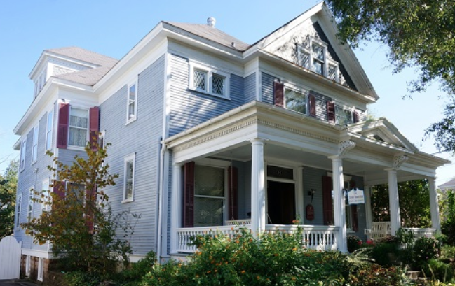 Taylor House Inn Bed & Breakfast – photo 1