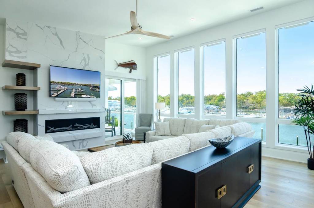 Bryant Real Estate – photo 1