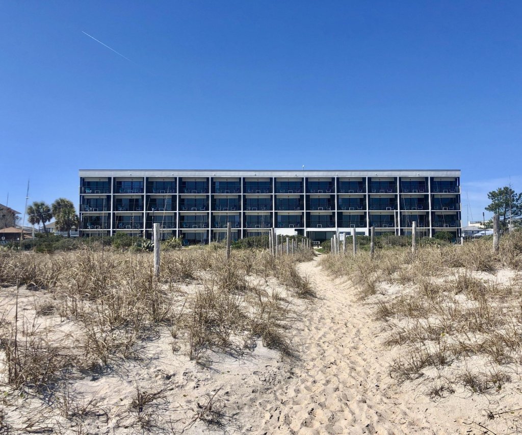 The Surf Suites – photo 3