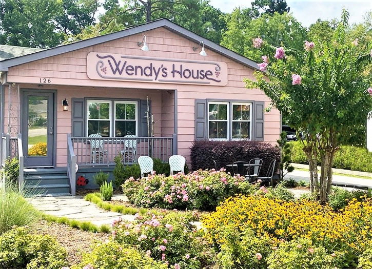 Wendy's House – photo 1