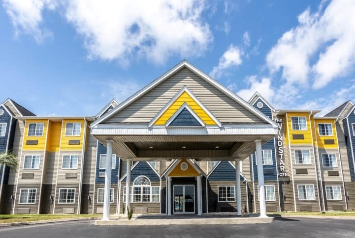 The Windstar Hotel – photo 1