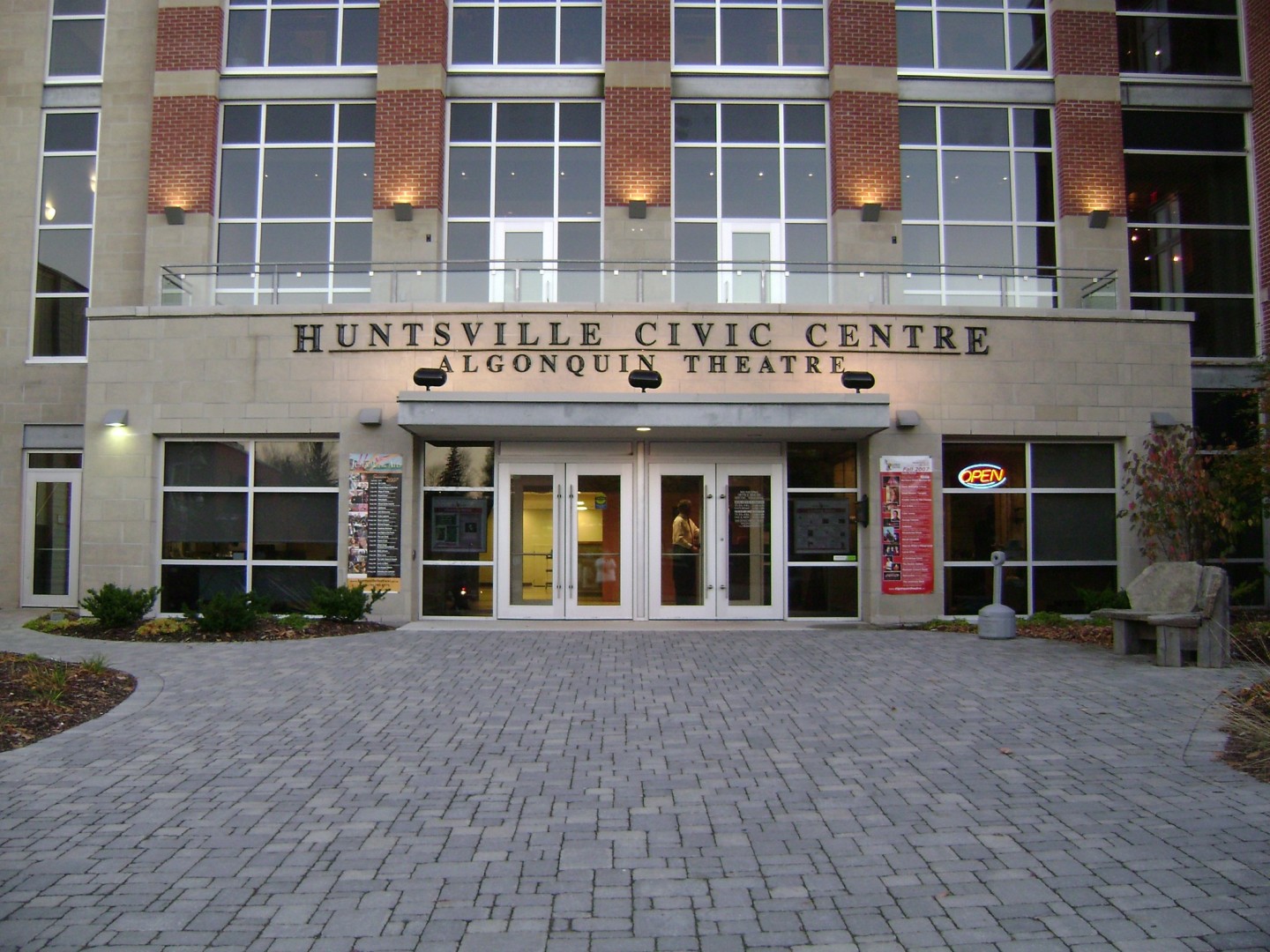 Tribute to the Travelling Milbury's at Algonquin Theatre Discover