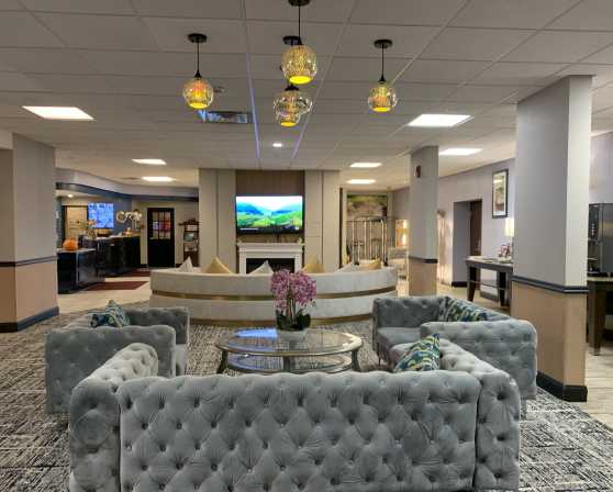 Albany Airport Hotel Lobby