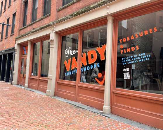 Vandy Exterior