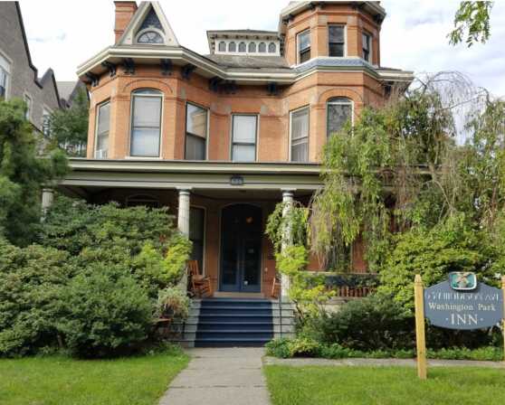 Washington Park Inn - Front