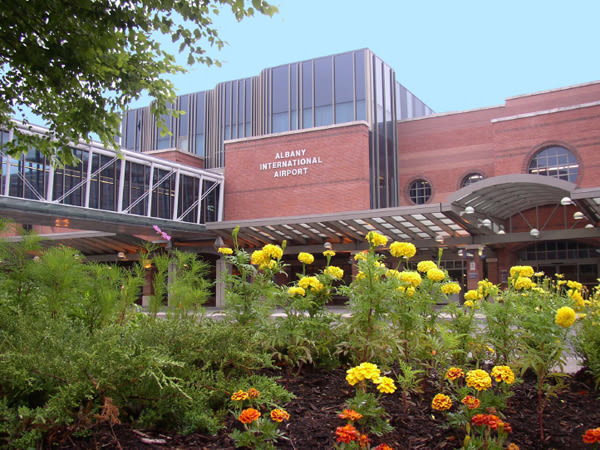 ALBANY COUNTY AIRPORT FLIGHT STATUS visual data 2