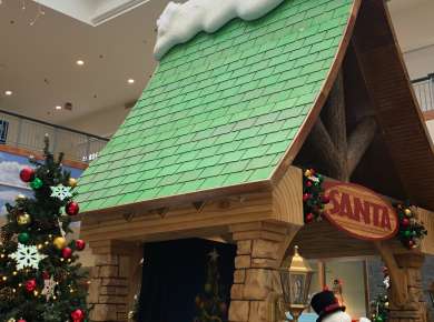 Santa Colonie Center