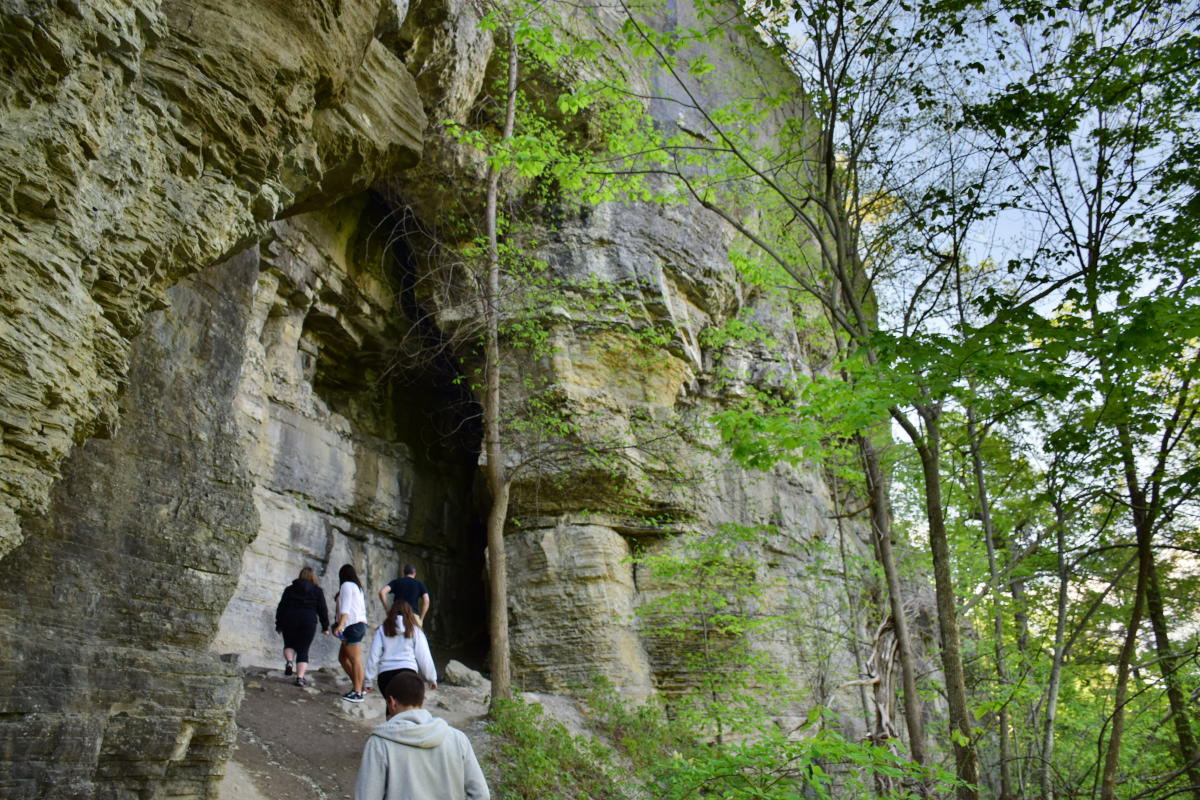 People walking on Indian Ladder Trail at John Boyd Thacher Park