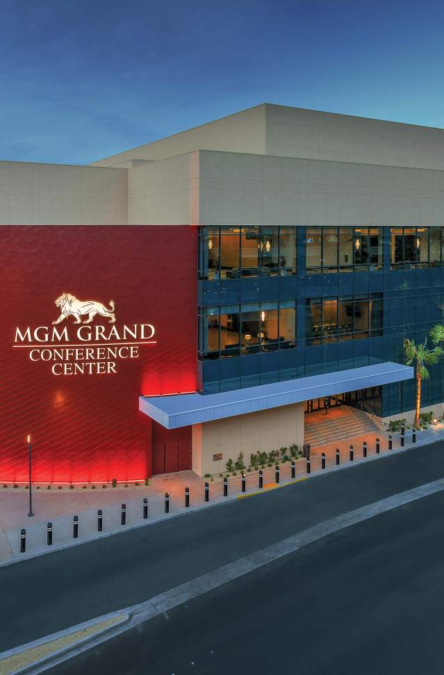 Luxury Suites in Las Vegas | The Signature at MGM Grand