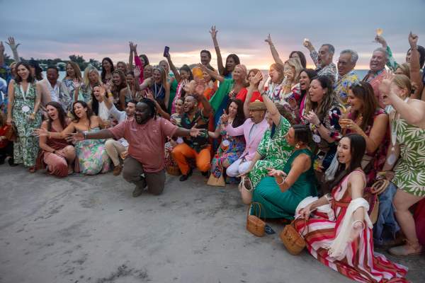 Island-Style Education, Fun at ALHI Weddings Summit