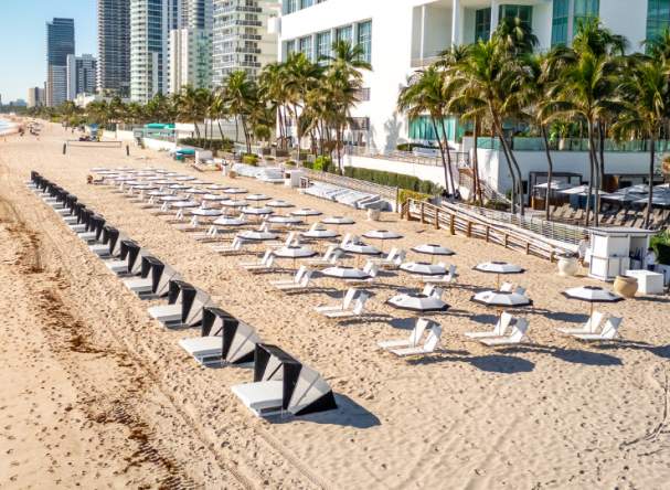 Signia by Hilton Diplomat Beach Resort: Luxury on Sale