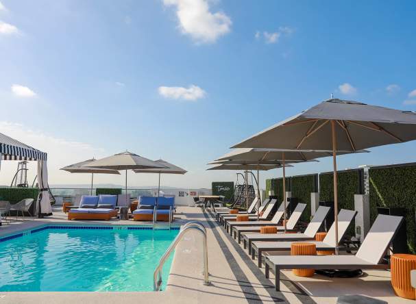 Montrose at Beverly Hills