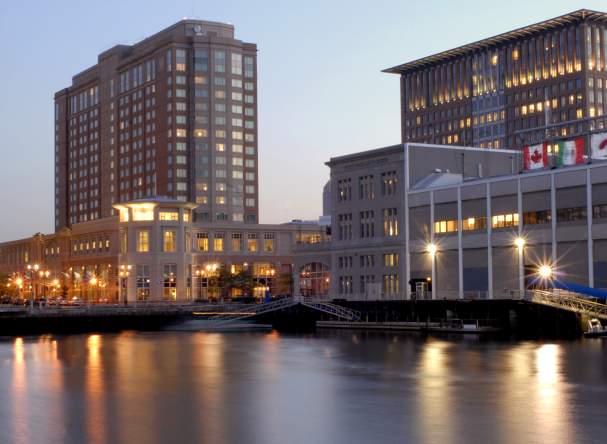 Seaport Hotel Boston: Luxury on Sale