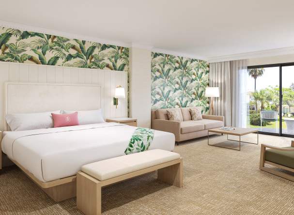 Tommy Bahama Miramonte Resort & Spa: Luxury on Sale