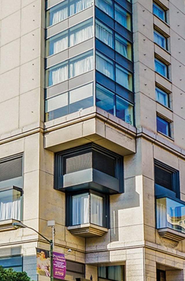 City hotel