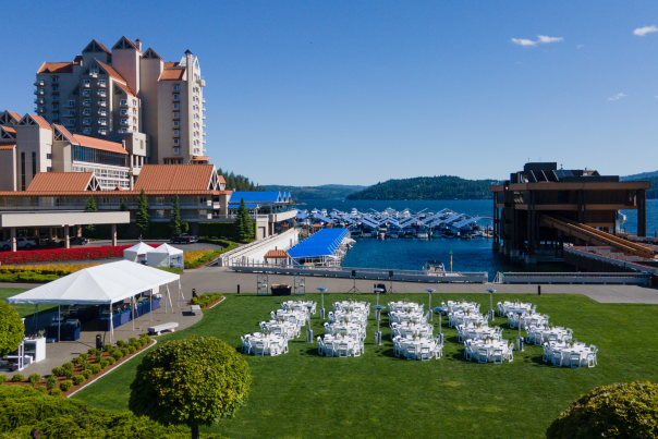 Coeur d'Alene Resort Front Lawn