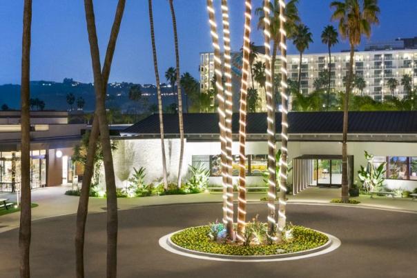 Town and Country Resort