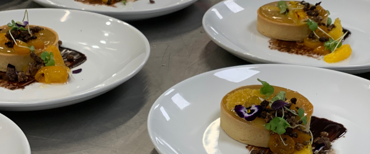 Plated vs stations