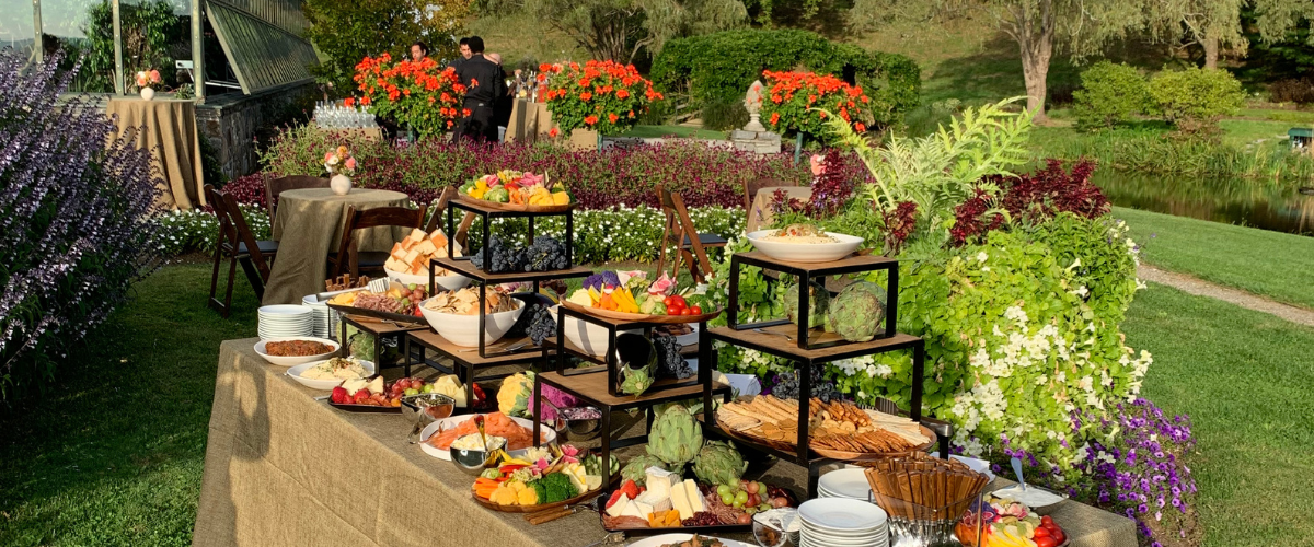 Buffet vs plated