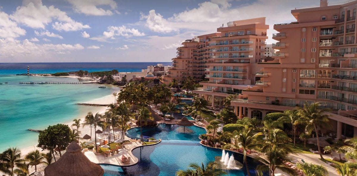 Grand Fiesta Americana Coral Beach