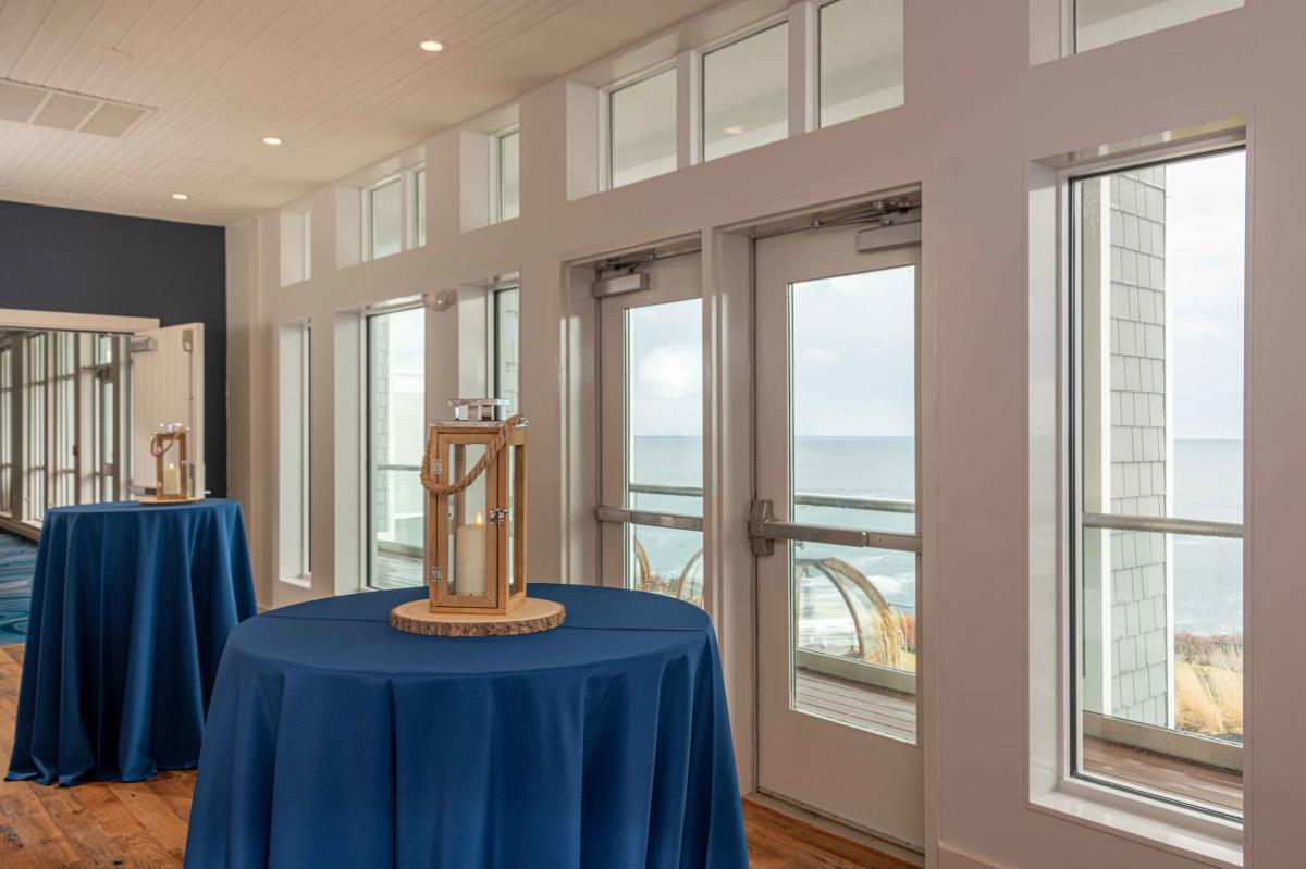 Cliff House Perkins Cove Foyer