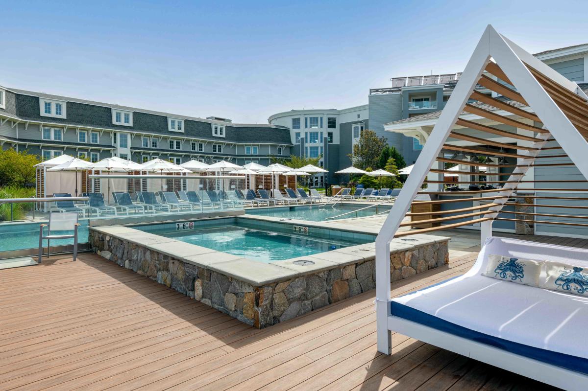 Cliff House Maine Pool