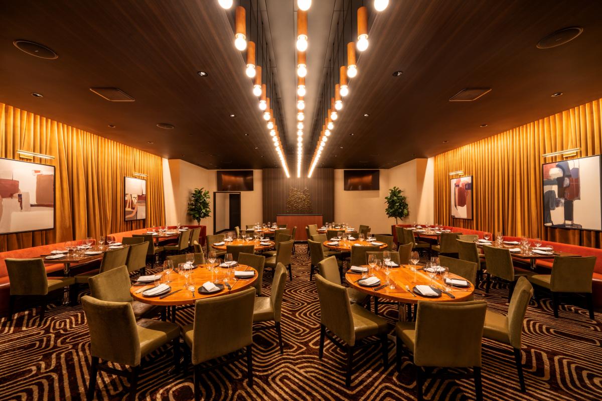 Stripsteak