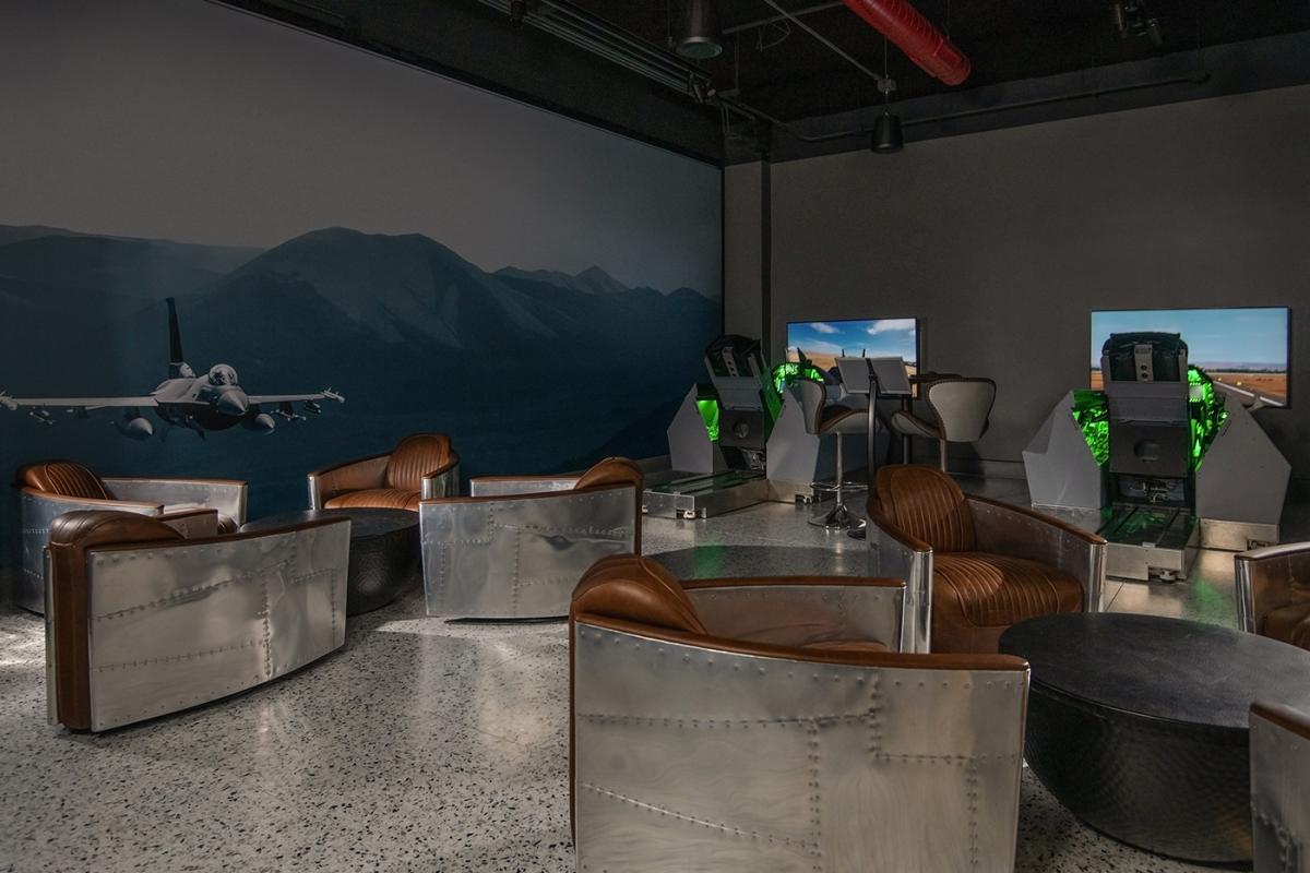 Hotel Polaris Flight Simulator