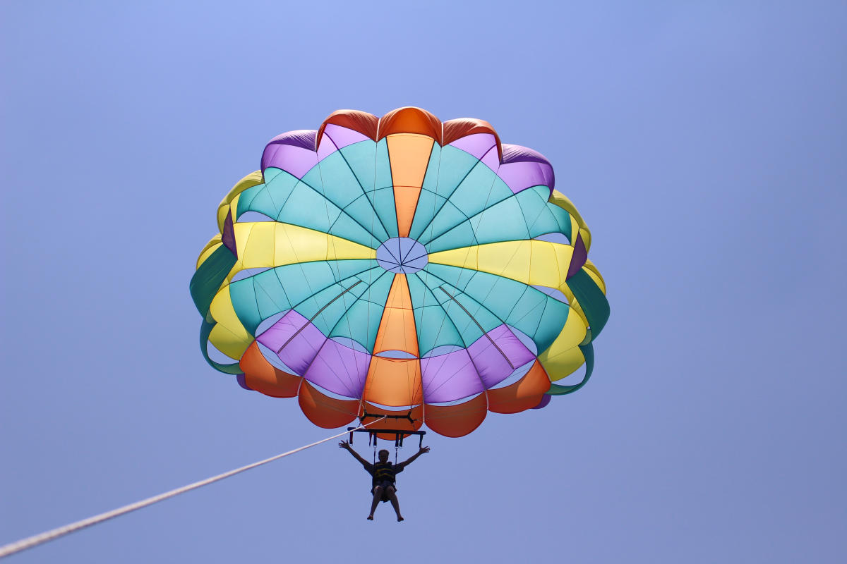 Sanderling Resort Parasailing