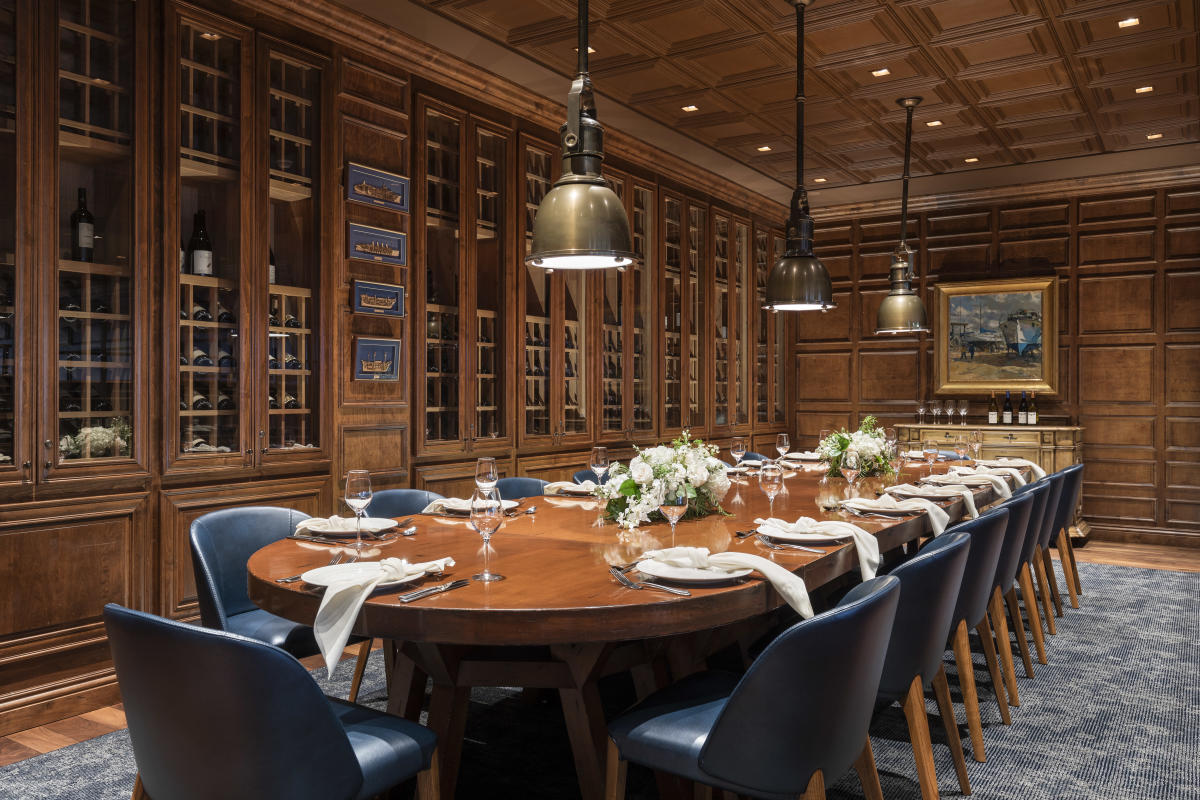 Portola Hotel Boardroom