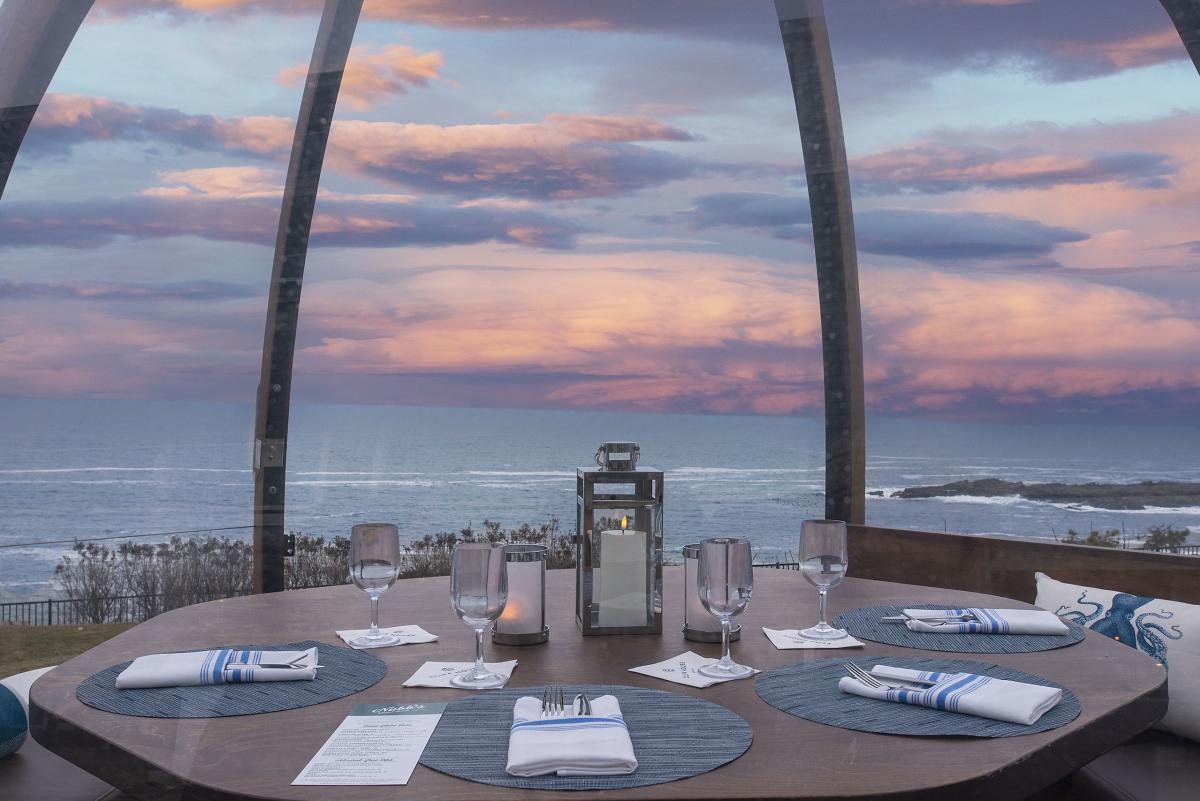 Cliff House Sea Globe