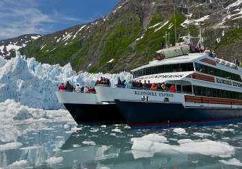 Alaska glacier sightseeing with Phillips Cruises & Tours' 26 Glacier Cruise