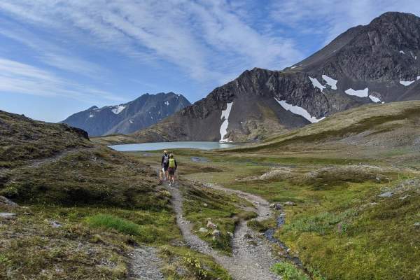Cross Pass Trail