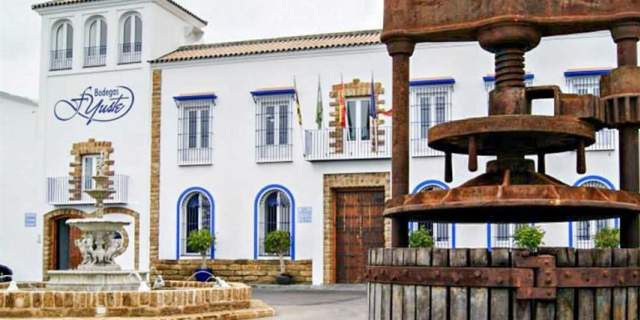 Bodegas Yuste - Miraflores