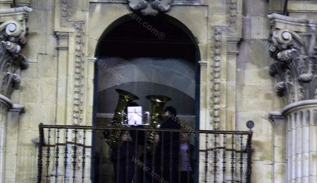 Fanfarrias en la balconada de la Catedral de Jaén