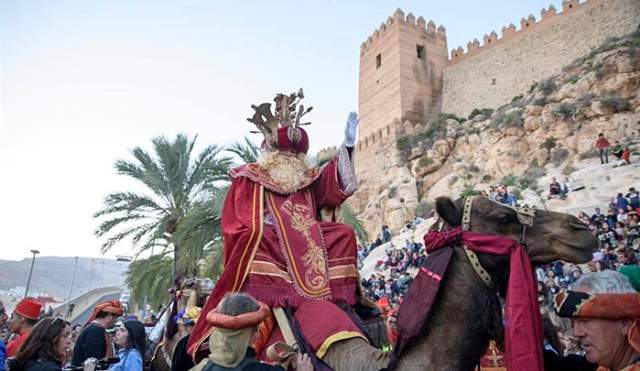 Cabalgata de Reyes Magos en Almería