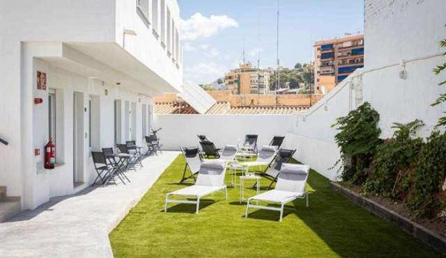 Apartamentos La Pelusa en Málaga Este