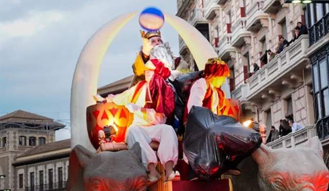 Cabalgata de Reyes Magos en Granada