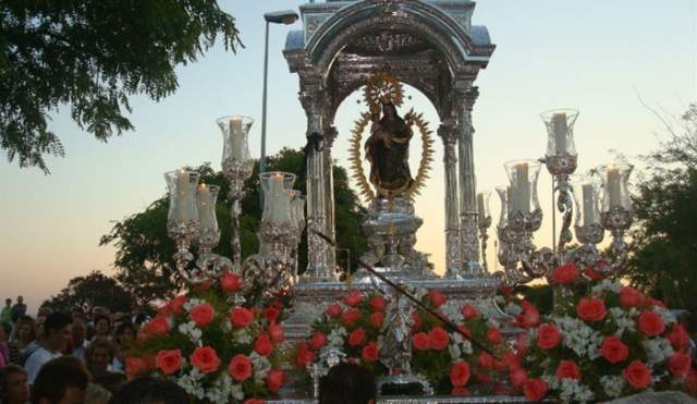 Festivities of la Cinta