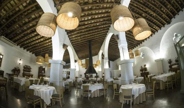 "Lola Carboná" gastronomy and wine experience