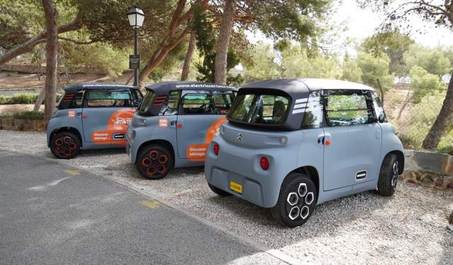 Das Beste von Malaga mit dem Elektroauto mit Abholung am Hafen