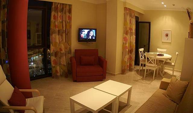 Apartamentos Spa Cádiz Plaza
